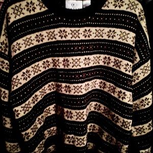 Cozy Black and Cream Patterned Sweater